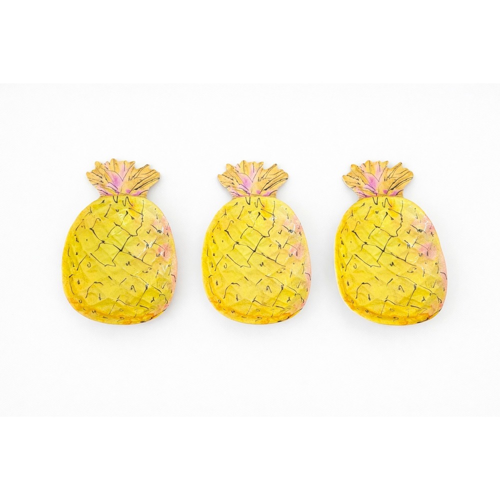 OUTDOOR COLLECTION Set of 3 Melamine Pineapple Shape Appetizer Snack Plates - Picture 2 of 4
